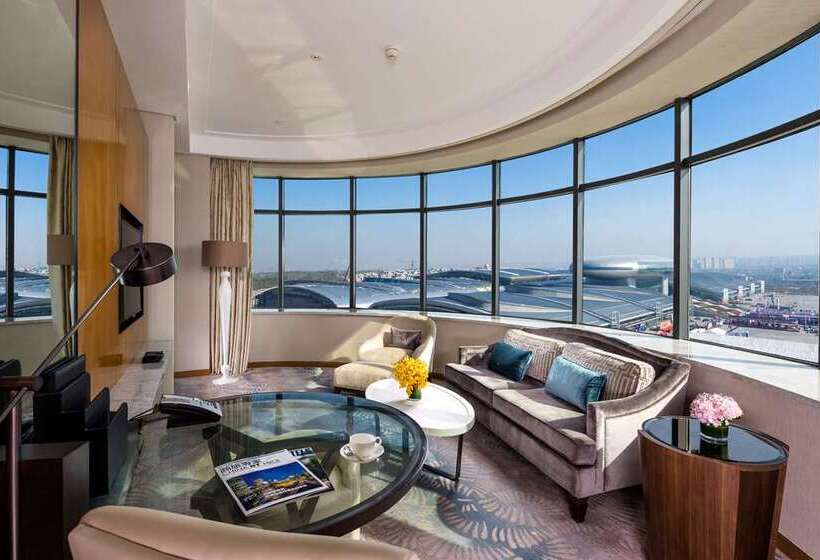 هتل Hilton Urumqi