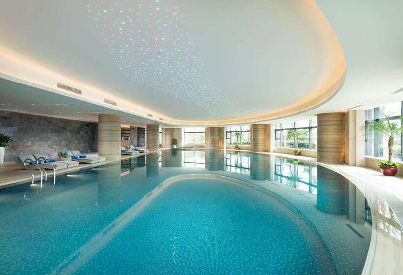 هتل Hilton Zhoushan
