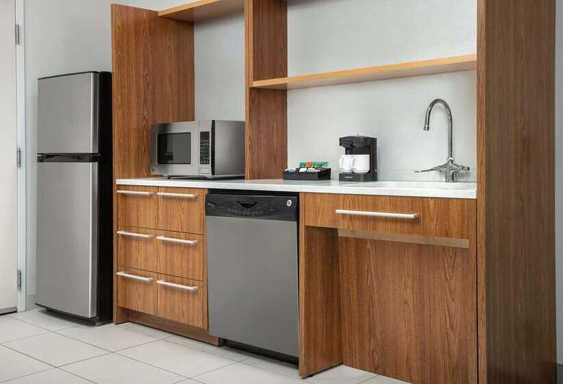 هتل Home2 Suites By Hilton Austin Round Rock