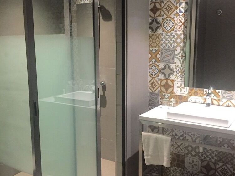 Fotos del hotel Ibis Styles Dubai Jumeira:  25