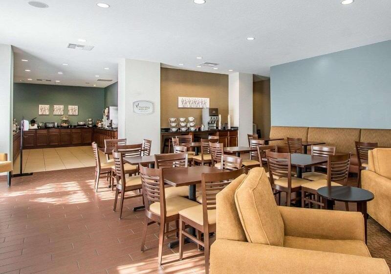 בית מלון כפרי Mainstay Suites Meridian