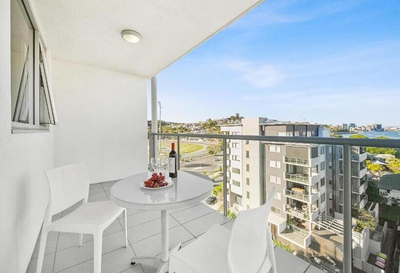 בית מלון כפרי Quest Breakfast Creek