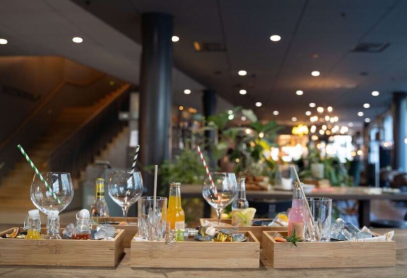 Fotos del hotel Radisson Blu Metropol Helsingborg:  4