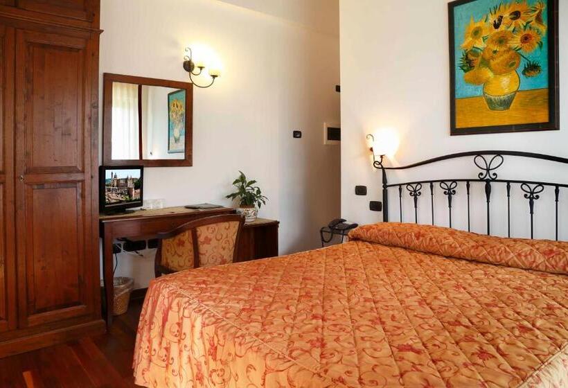 هتل روستایی Colleverde Country House Spa & Benessere Urbino