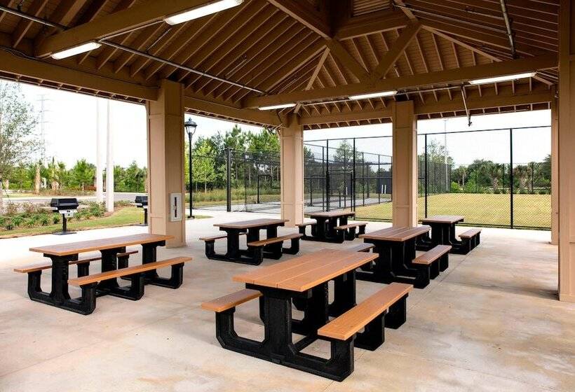 Fotos del hotel Springhill Suites By Marriott Orlando At Flamingo Crossings Town Center-western Entrance:  29