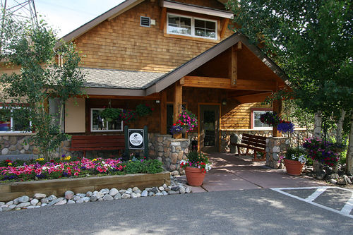 هتل Swan Mountain Resort
