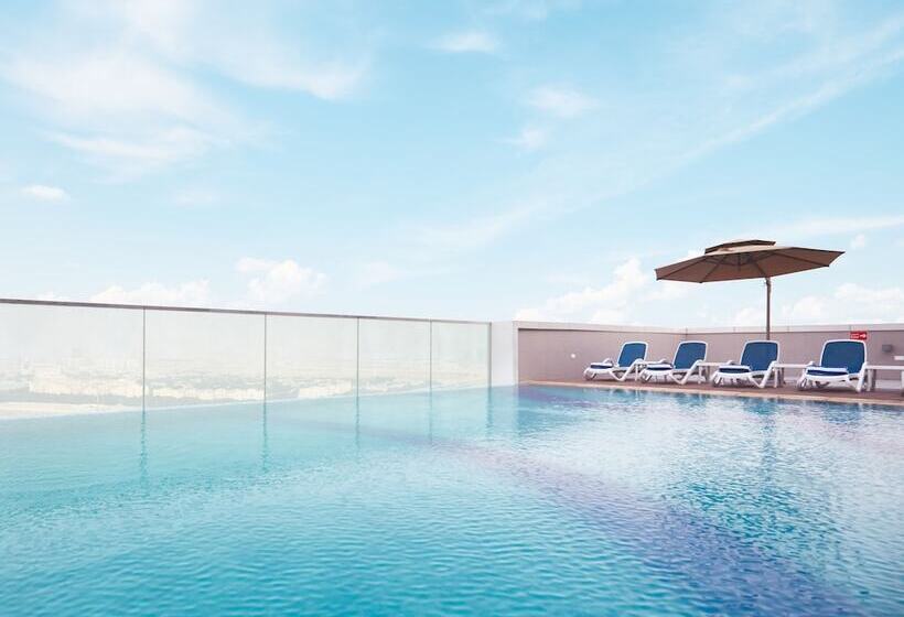 Fotos del hotel Treppan Hotel & Suites By Fakhruddin:  16