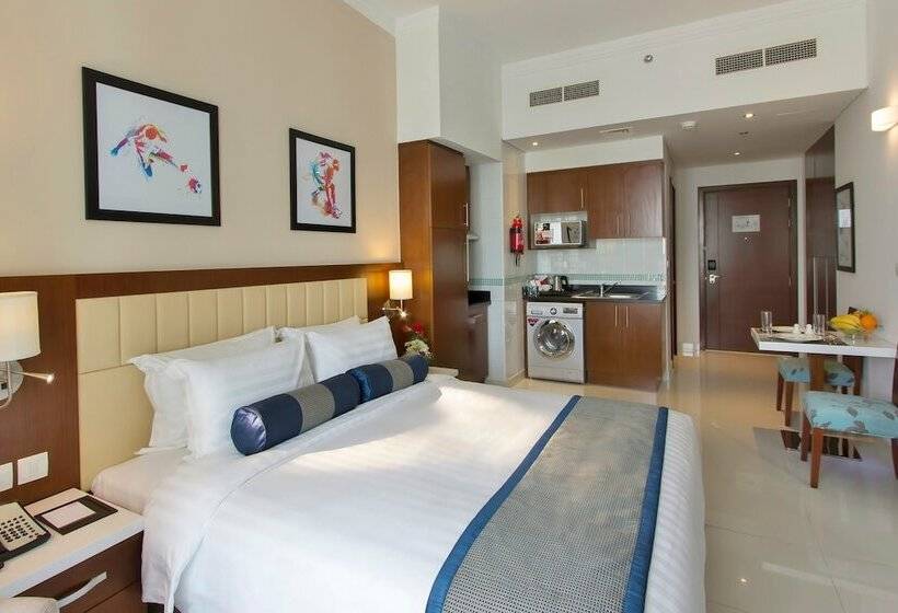 Fotos del hotel Treppan Hotel & Suites By Fakhruddin:  14