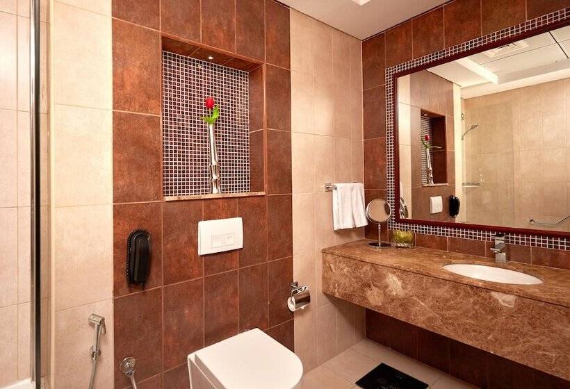 Fotos del hotel Treppan Hotel & Suites By Fakhruddin:  28