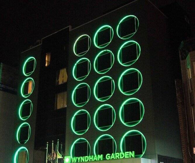 هتل Wyndham Garden Brooklyn Sunset Park