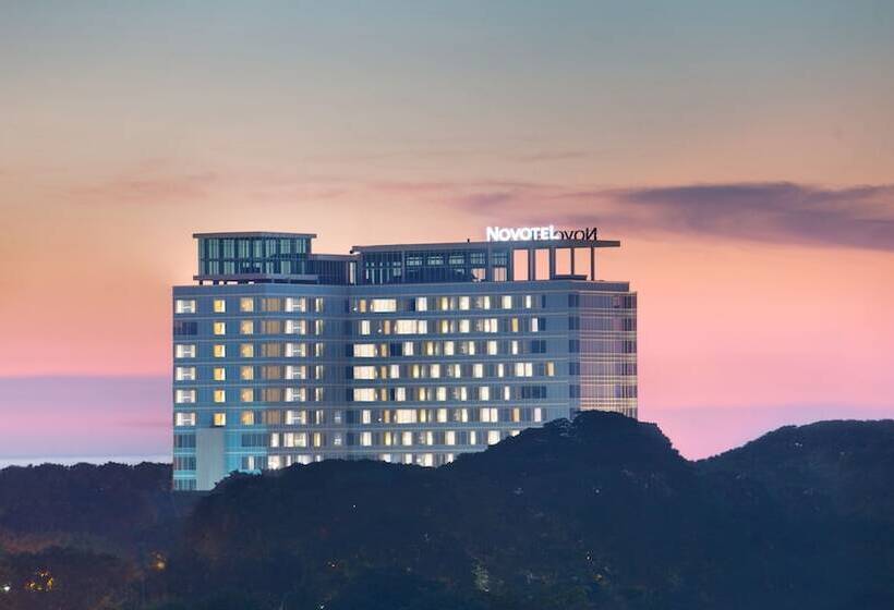 Novotel Makassar Grand Shayla