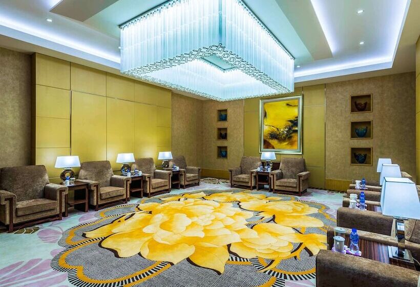 استراحتگاه Grand Mercure Qingdao Airlines