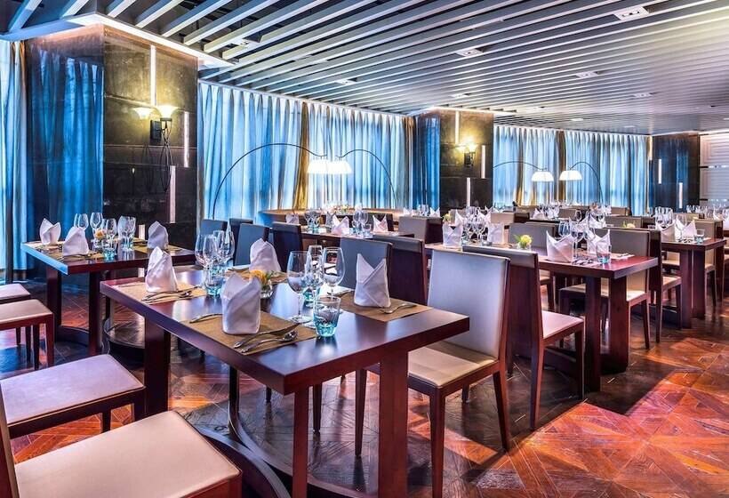 استراحتگاه Grand Mercure Qingdao Airlines