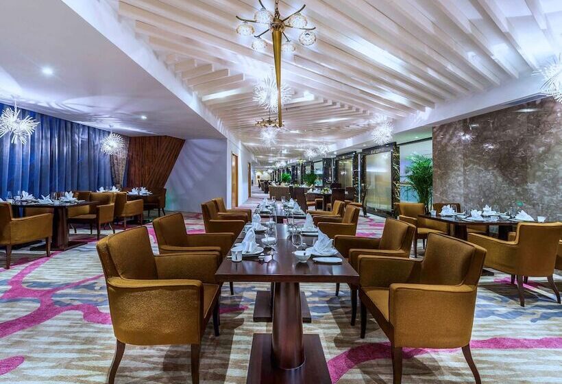 استراحتگاه Grand Mercure Qingdao Airlines