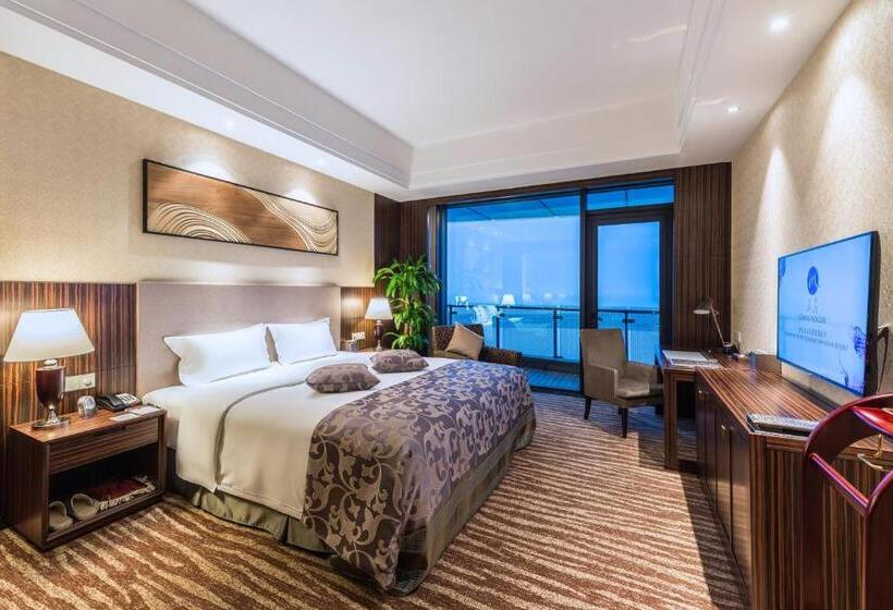 استراحتگاه Grand Mercure Qingdao Airlines