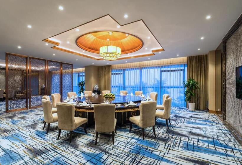 استراحتگاه Grand Mercure Qingdao Airlines