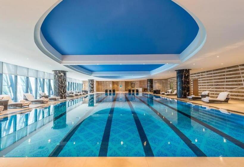 استراحتگاه Grand Mercure Qingdao Airlines