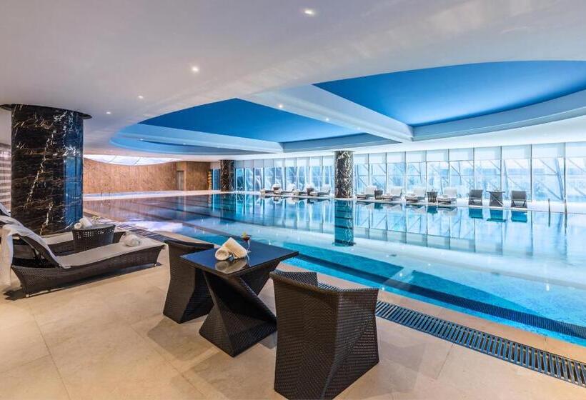 استراحتگاه Grand Mercure Qingdao Airlines