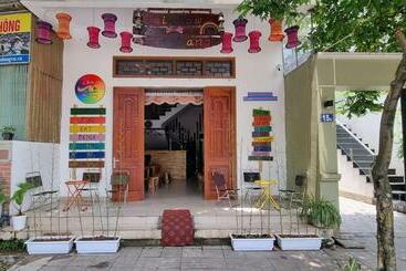 Local Ha Giang Hostel