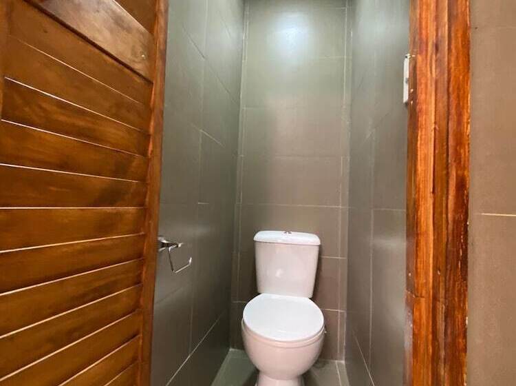 هتل Casa Marina Huérfanos