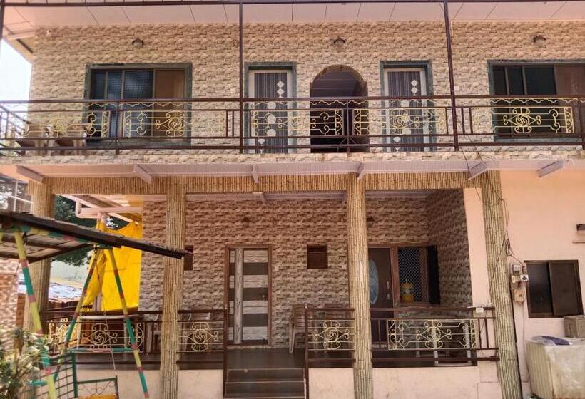 پانسیون New Alpha House Matheran