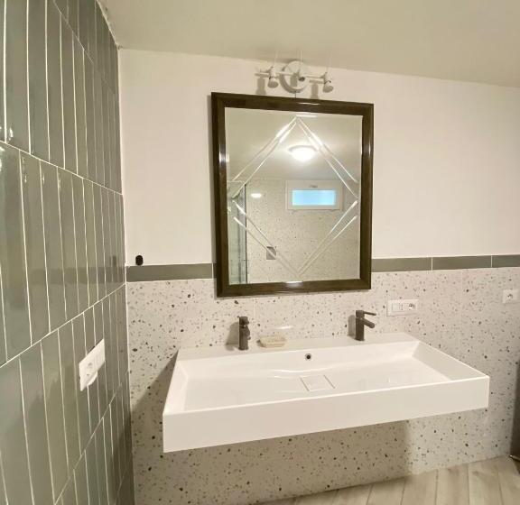 Serra Marina Rooms And Apartments