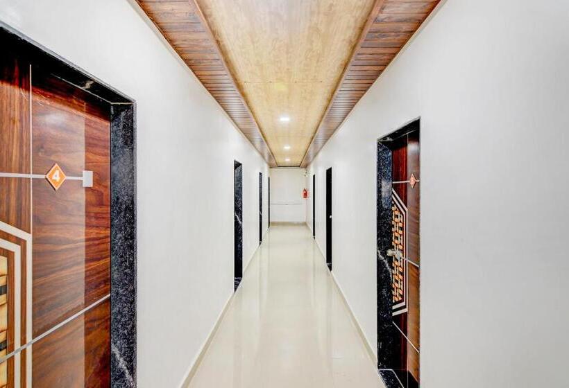 فندق Flagship Milan Lodging And Boarding
