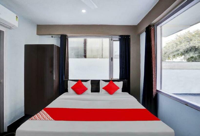 هتل Super Collection O Sector 122 Noida Formerly Mount Olympus