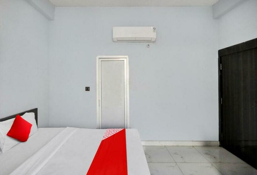 هتل Super Collection O Sector 122 Noida Formerly Mount Olympus