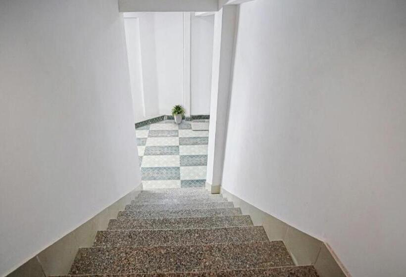 فندق O Raj Villas