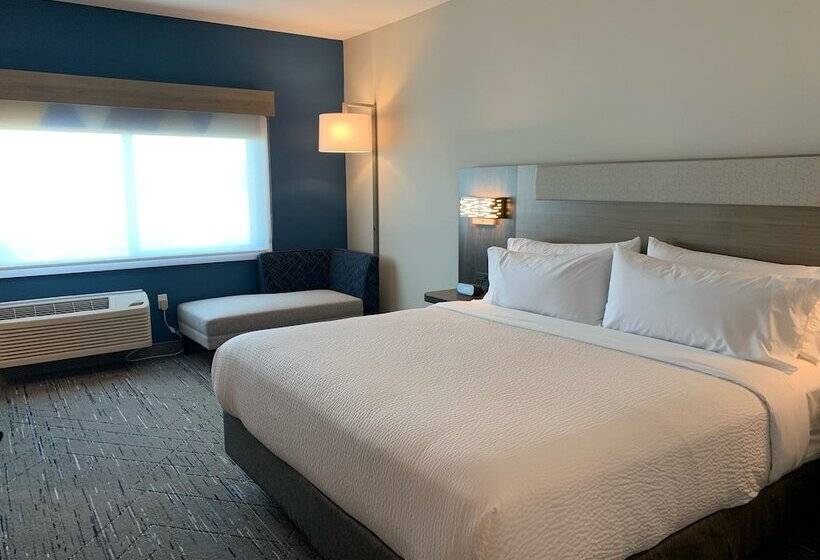 هتل Holiday Inn Express & Suites   Courtenay   Comox, An Ihg