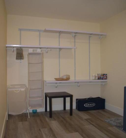 پانسیون Charming Private Guest Suite Near Disney/beach