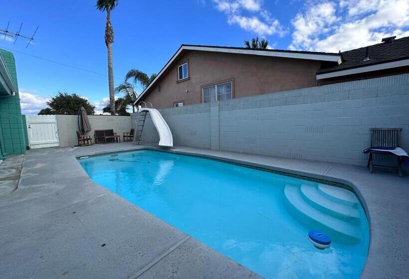 پانسیون Charming Private Guest Suite Near Disney/beach