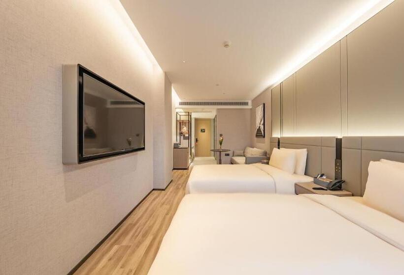 Atour S Hotel Shanghai Lujiazui Expo Center