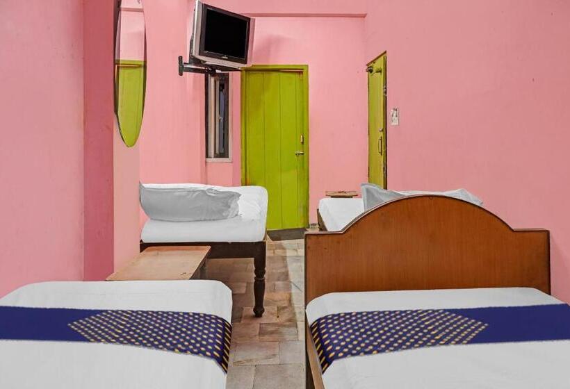 هتل Fousiya Mansion Lodge