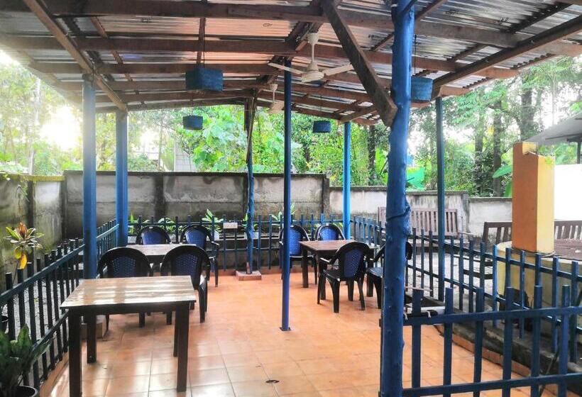 فندق The Littoral Homestay