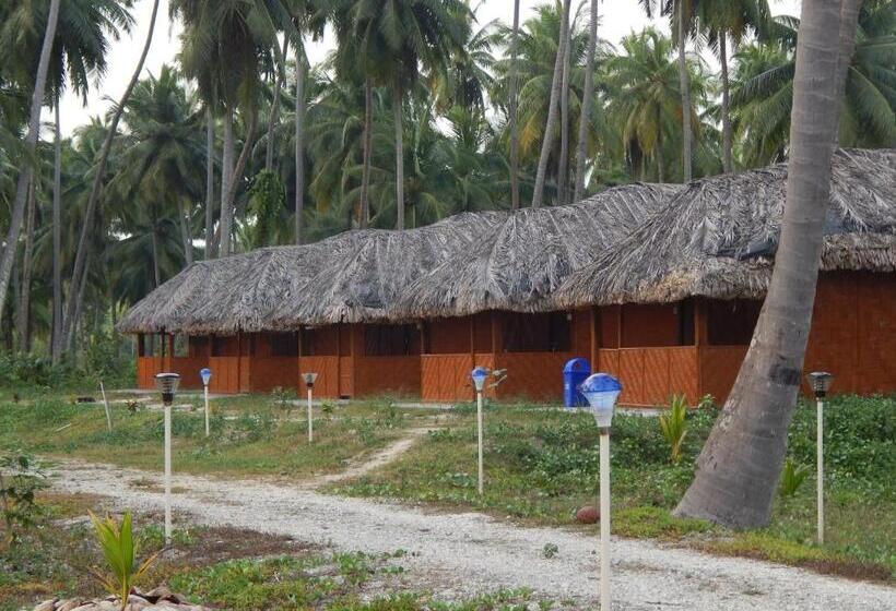 هتل The Andaman Sunset View Resort
