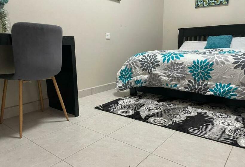 هاستل Boston Apartments Dodoma