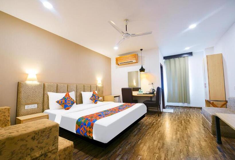 هتل Xenious Biz Ayaan Residency