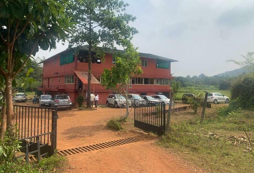 호텔 Malemane Farmstay Agumbe