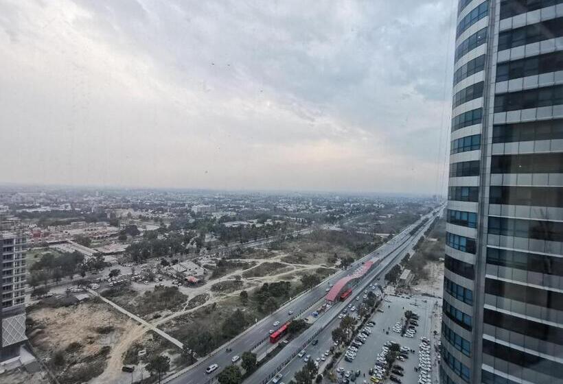پانسیون Centaurus Apartments Islamabad