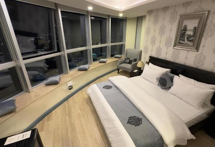 پانسیون Centaurus Apartments Islamabad