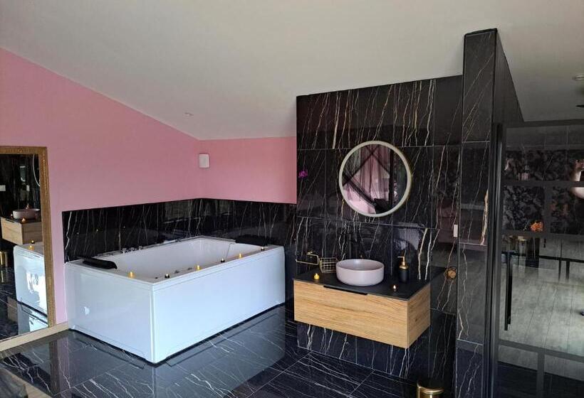 膳宿费 La Suite D élise