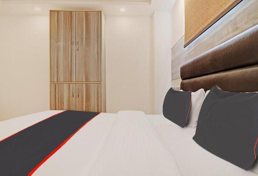 בית מלון כפרי Collection O Ganga Sports