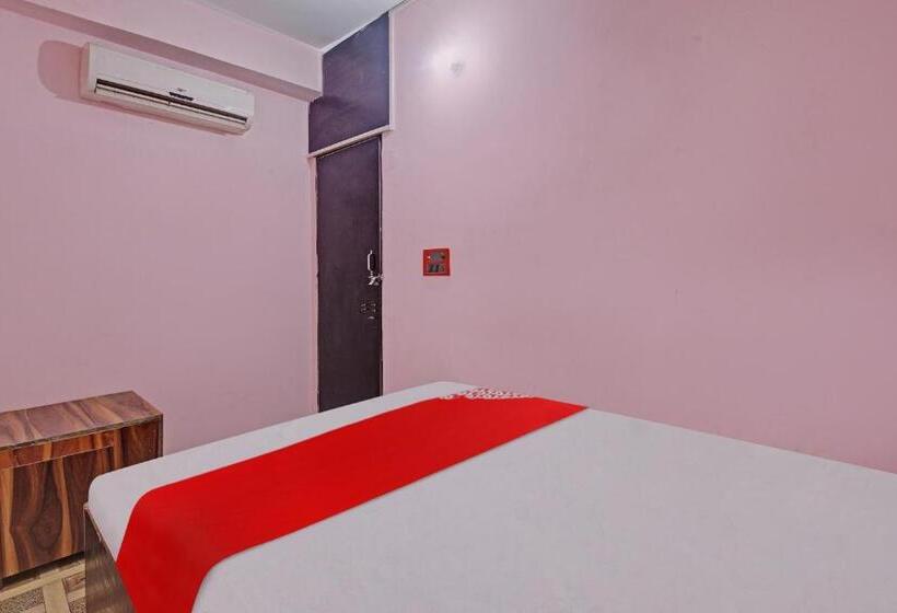 Flagship Red Rose Hotel & Banquet