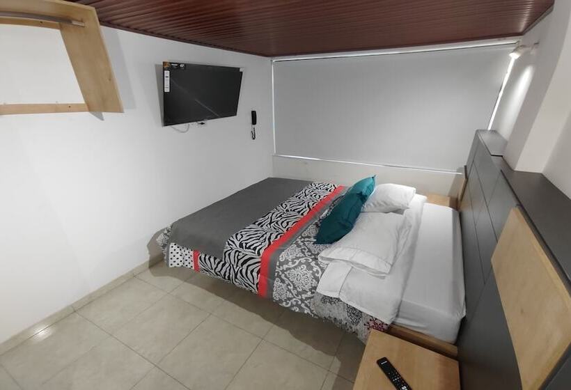 هتل Ayenda Gold House