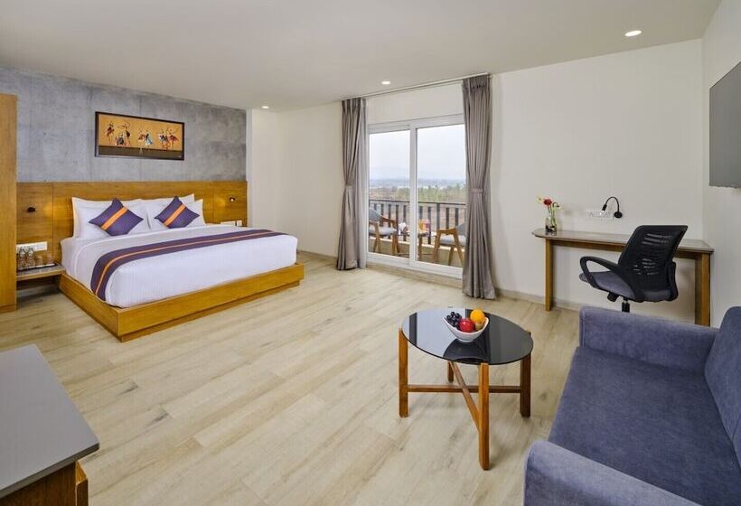 Отель Comfort Inn , Statue Of Unity