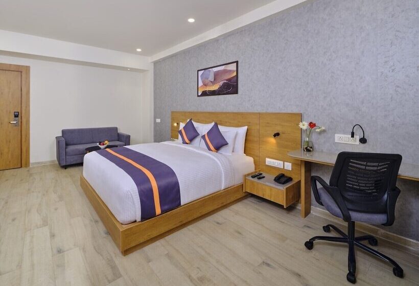 Отель Comfort Inn , Statue Of Unity