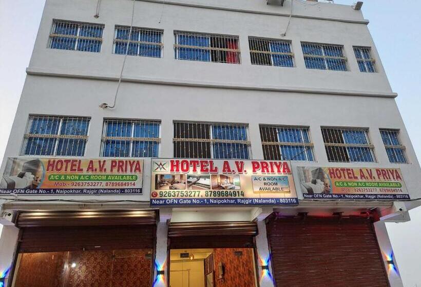 فندق Oyo 80883  Av Priya