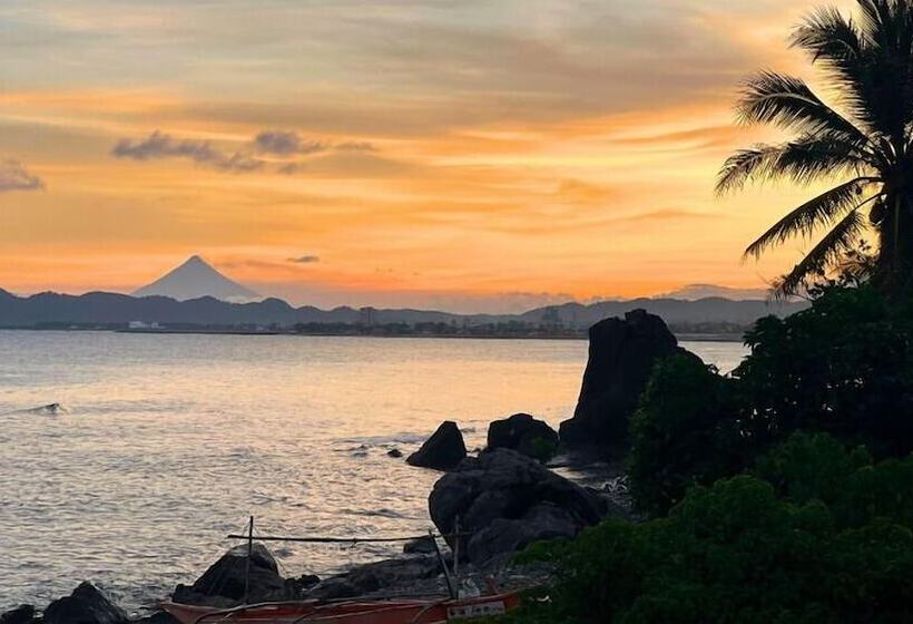 فندق صغير Happy Island Inn